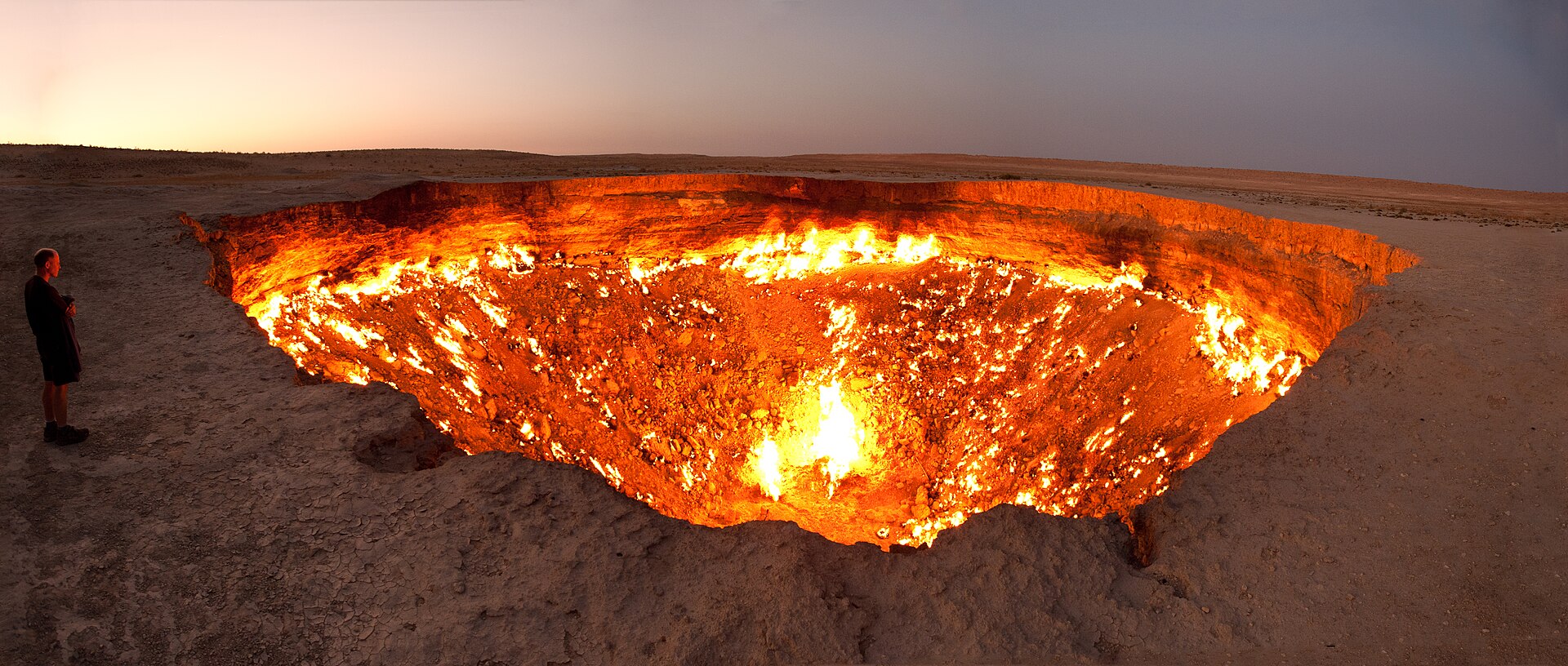 Darvaza gas crater, Turkmenistan